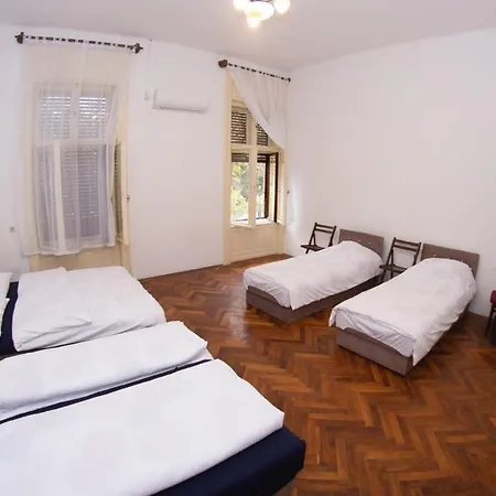 & - Korzo Daire Sombor